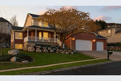 3759 S Huntington Dr, Bountiful, UT 84010 - Photo 48