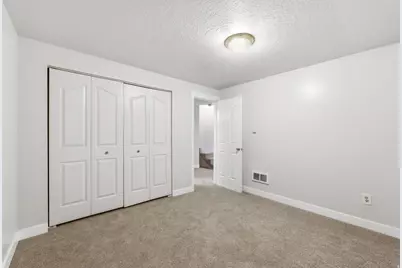 3759 S Huntington Dr, Bountiful, UT 84010 - Photo 34