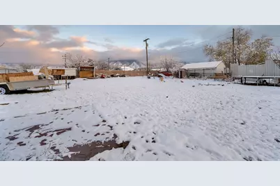 610 N 100 W, Tooele, UT 84074 - Photo 24