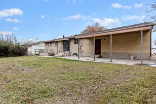 6925 S Lexington Dr W, West Jordan, UT 84084 - Photo 28