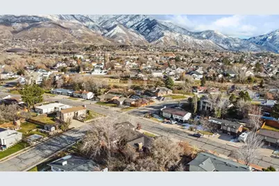 796 S Nancy Dr E, South Ogden, UT 84403 - Photo 54