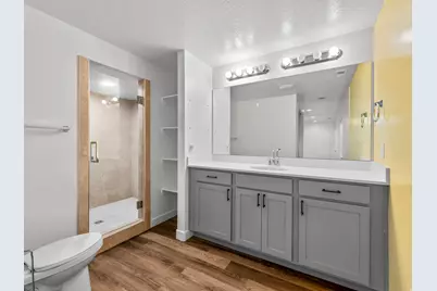 1077 S Red Barn View Dr, Santaquin, UT 84655 - Photo 34