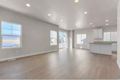 6637 N Bald, Eagle Mountain, UT 84005 - Photo 10