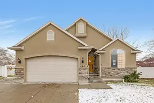 464 E Winchester Dr N, Stansbury Park, UT 84074 - Photo 2