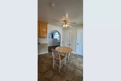 299 W 100 N, Roosevelt, UT 84066 - Photo 10