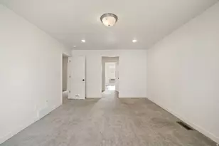 70 E Weekes Wy, Clearfield, UT 84015 - Photo 12