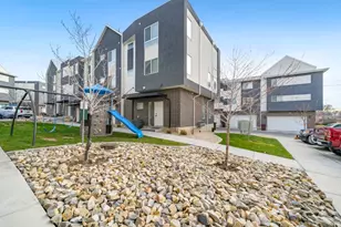 70 E Weekes Wy, Clearfield, UT 84015 - Photo 22