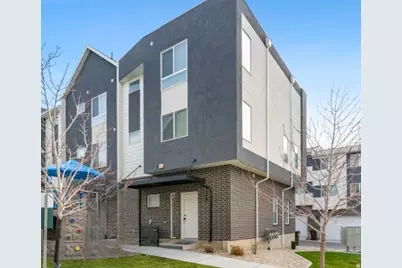 70 E Weekes Way, Clearfield, UT 84015 - Photo 22