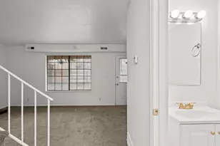 2308 S 700 E, Salt Lake City, UT 84106 - Photo 16
