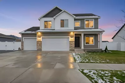1290 E 480 S, Hyrum, UT 84319 - Photo 1