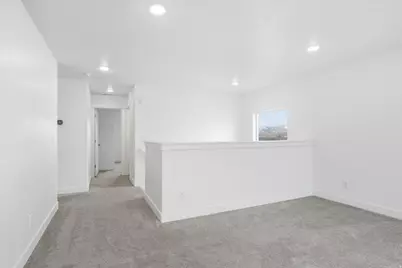 1290 E 480 S, Hyrum, UT 84319 - Photo 18