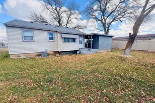 5315 S 1950 W, Roy, UT 84067 - Photo 4