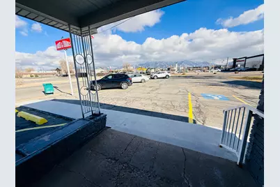 1975 W 5300 S, Roy, UT 84067 - Photo 4