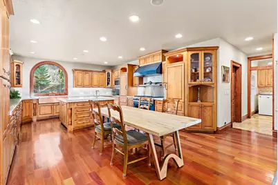 986 N Sunbrook Cir, Alpine, UT 84004 - Photo 22