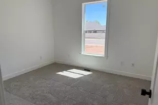 1086 W Lagoon N, Roosevelt, UT 84066 - Photo 8