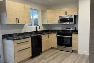 5271 W Begonia Circle, West Jordan, UT 84081 - Photo 4