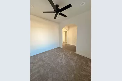 866 E 130 N, Hyde Park, UT 84318 - Photo 4