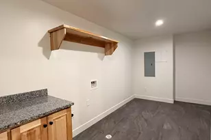 866 E 130 N, Hyde Park, UT 84318 - Photo 32