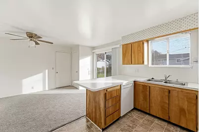 200 Cobble Creek Rd, North Salt Lake, UT 84054 - Photo 4