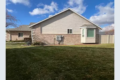 356 N 360 E, Orem, UT 84057 - Photo 4