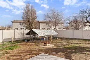 626 W 800 N, Clinton, UT 84015 - Photo 30