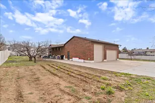 626 W 800 N, Clinton, UT 84015 - Photo 28