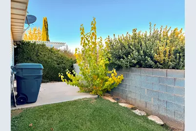 2051 W Canyon View Dr S, Saint George, UT 84770 - Photo 28