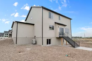 1562 E 960 N, Salem, UT 84653 - Photo 2
