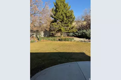 1335 E Milne Ln, Cottonwood Heights, UT 84047 - Photo 12