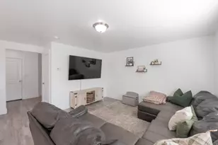 721 S 110 W, Spanish Fork, UT 84660 - Photo 2