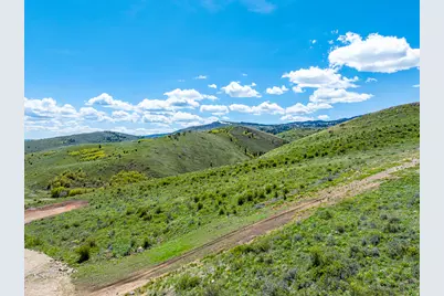 418 N Lakeview Traverse Rd #9, Garden City, UT 84028 - Photo 32