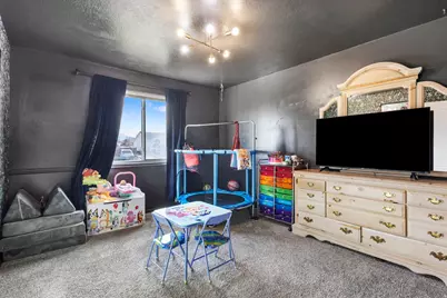 228 W 670 N, Tooele, UT 84074 - Photo 18