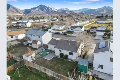 228 W 670 N, Tooele, UT 84074 - Photo 6