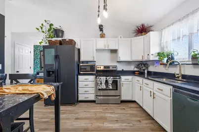 228 W 670 N, Tooele, UT 84074 - Photo 16