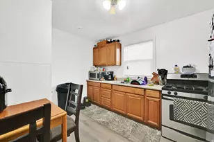 325 8th St, Ogden, UT 84404 - Photo 2