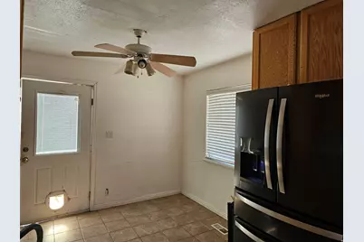 160 S Center St, Wellington, UT 84542 - Photo 8