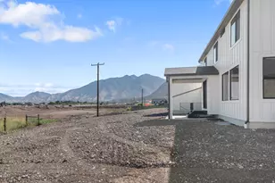 1586 E 920 N, Salem, UT 84653 - Photo 32