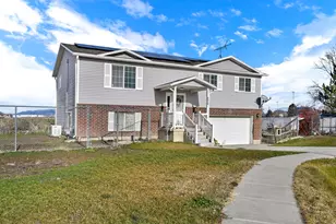 272 W 400 N, Tremonton, UT 84337 - Photo 4