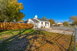 889 N 900 W, Salt Lake City, UT 84116 - Photo 6