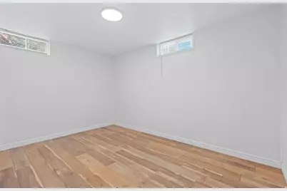 889 N 900 W, Salt Lake City, UT 84116 - Photo 40