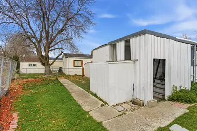 1242 E El Sendero Cir, Salt Lake City, UT 84117 - Photo 12