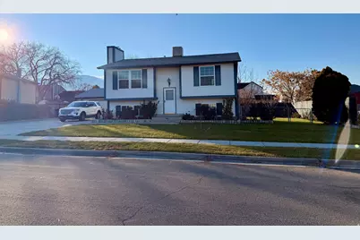3048 S 7785 W, Magna, UT 84044 - Photo 6
