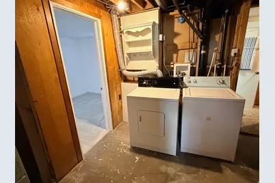 359 E 8400 S, Sandy, UT 84070 - Photo 20