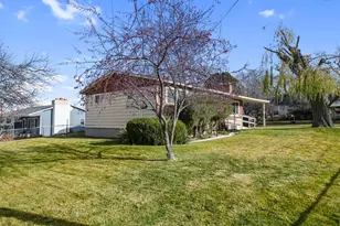 359 E 8400 S, Sandy, UT 84070 - Photo 6