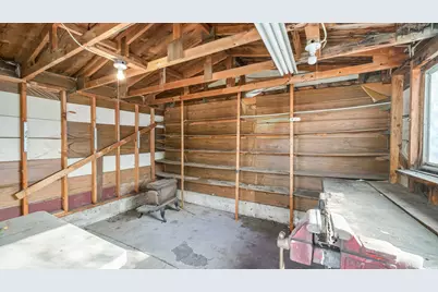 359 E 8400 S, Sandy, UT 84070 - Photo 28