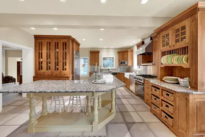 4999 S Fairbrook Ln, Holladay, UT 84117 - Photo 10