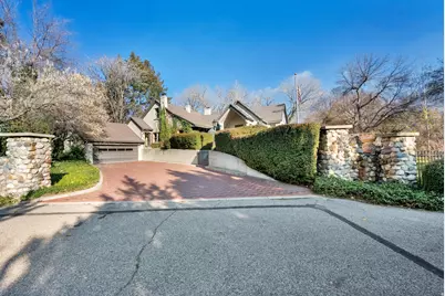 4999 S Fairbrook Ln, Holladay, UT 84117 - Photo 2