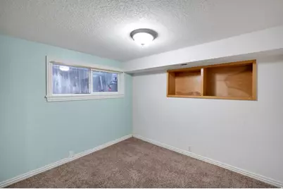 1675 S Lakewood Dr, Orem, UT 84058 - Photo 16