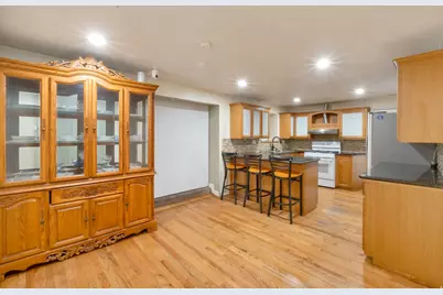 1675 S Lakewood Dr, Orem, UT 84058 - Photo 8