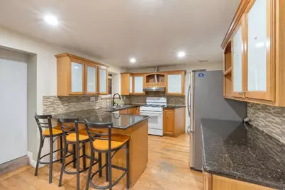 1675 S Lakewood Dr, Orem, UT 84058 - Photo 10